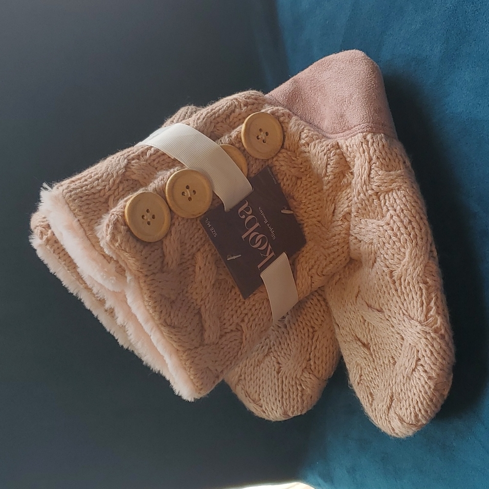 2/$15 - KOOBA Slipper Booties
